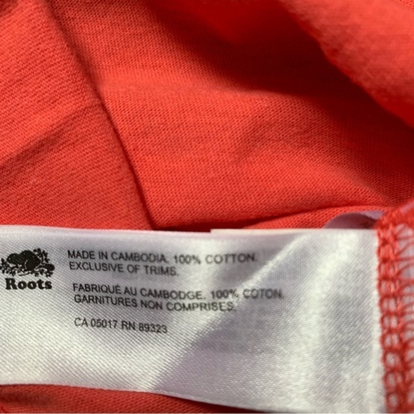Roots Canada vintage look graphic print tshirt NWOT small - Picture 6 of 7